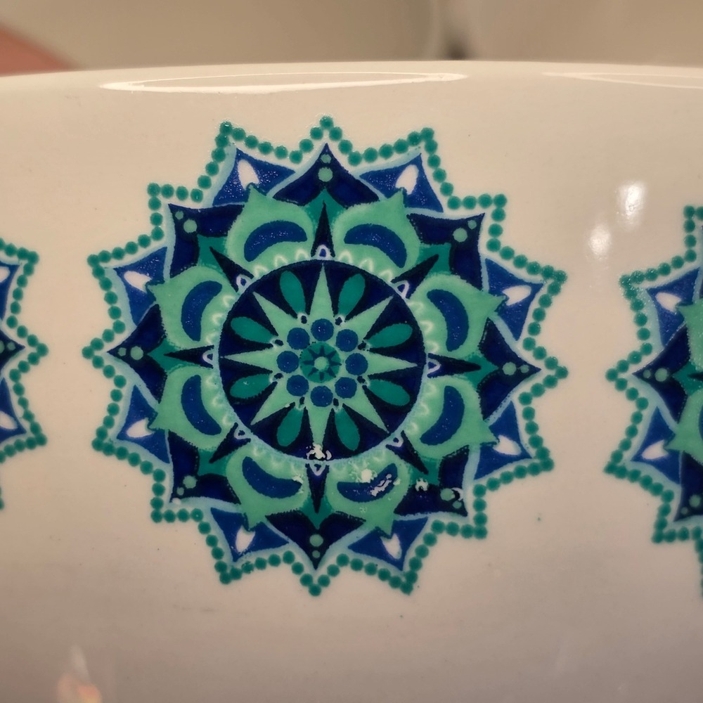 Royal Norfolk Set of 4 Snowflake Medallion Teal Blue Ceramic Soup Cereal Bowls - Picture 5 of 11